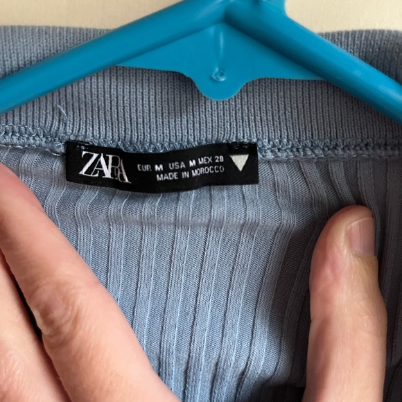 Zara Light Blue Ribbed Top - Picture 3 of 4